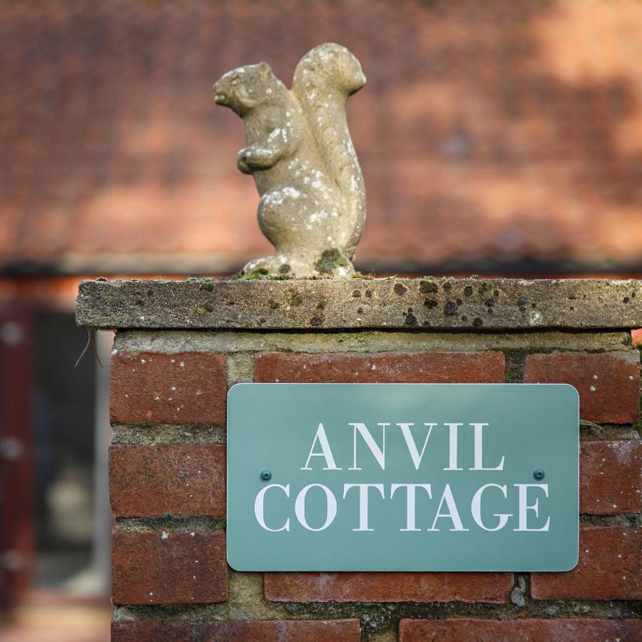 Anvil & Stable Cottages Felbrigg Bagian luar foto